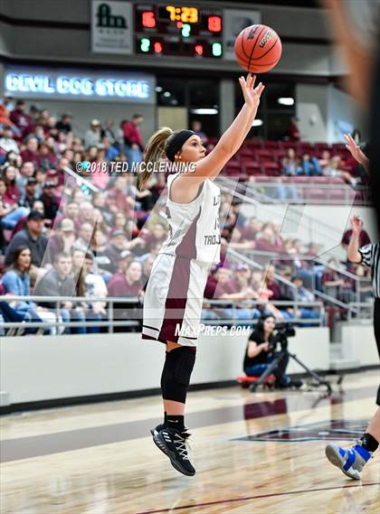 Thumbnail 1 in Mammoth Spring vs. Kirby (AAA 1A 2nd Round Playoff) photogallery.