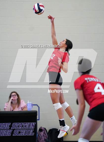 Thumbnail 3 in FR: Tomball @ College Station (B Teams) photogallery.