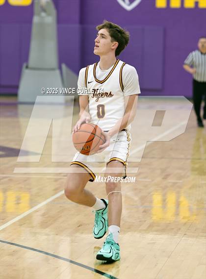 Thumbnail 2 in Brandeis @ Dripping Springs (CTX Showcase) photogallery.