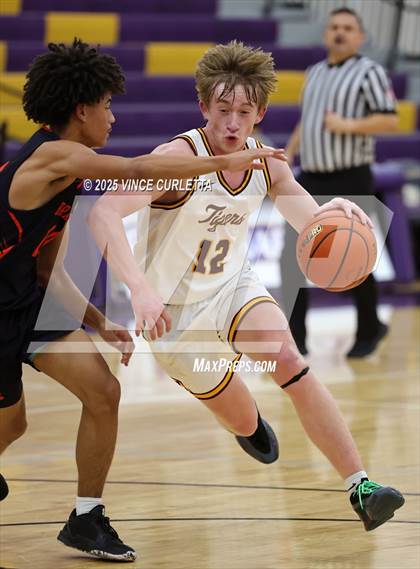 Thumbnail 2 in Brandeis @ Dripping Springs (CTX Showcase) photogallery.