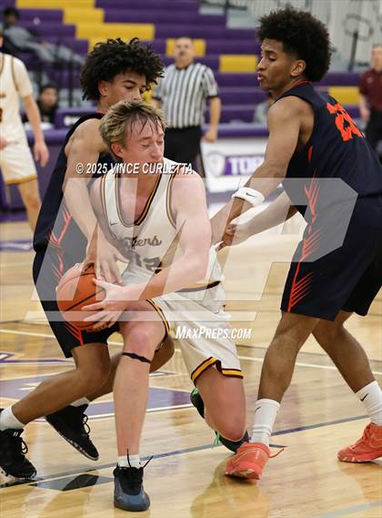 Thumbnail 3 in Brandeis @ Dripping Springs (CTX Showcase) photogallery.