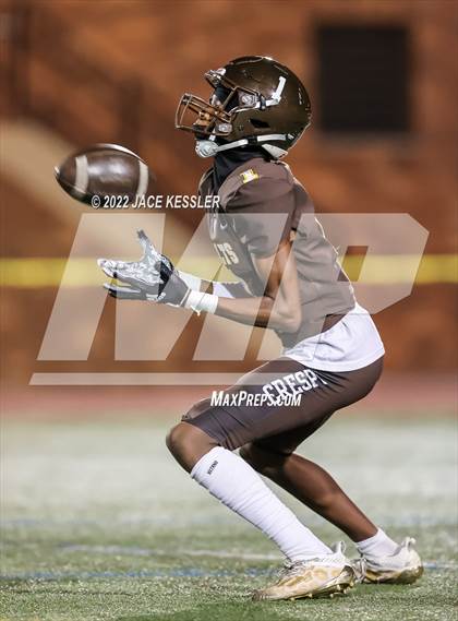 Thumbnail 3 in St. Paul @ Crespi photogallery.