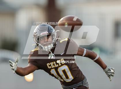 Thumbnail 3 in St. Paul @ Crespi photogallery.