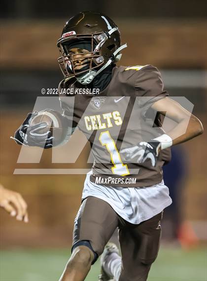 Thumbnail 3 in St. Paul @ Crespi photogallery.