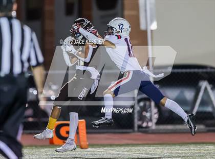 Thumbnail 3 in St. Paul @ Crespi photogallery.