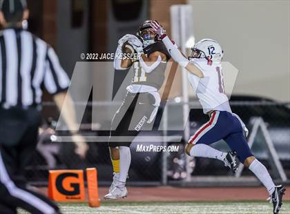 Thumbnail 2 in St. Paul @ Crespi photogallery.