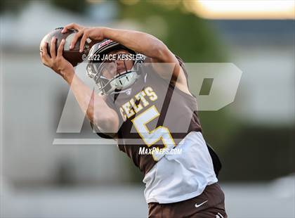Thumbnail 2 in St. Paul @ Crespi photogallery.
