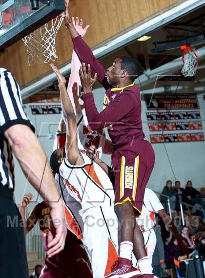 Thumbnail 2 in Mt. Vernon @ White Plains photogallery.