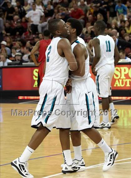 Thumbnail 2 in Sheldon vs. Jesuit (CIF SJS D1 Final) photogallery.