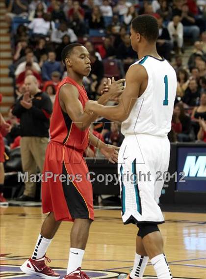 Thumbnail 1 in Sheldon vs. Jesuit (CIF SJS D1 Final) photogallery.