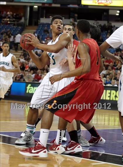 Thumbnail 1 in Sheldon vs. Jesuit (CIF SJS D1 Final) photogallery.