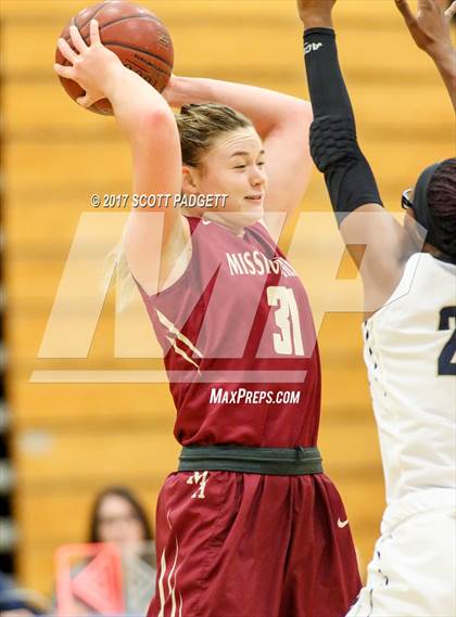 Thumbnail 3 in Mission Hills @ Vista Murrieta (Matador Classic) photogallery.