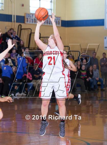 Thumbnail 1 in Ocean City vs Gloucester Catholic (97.3 ESPN Shootout) photogallery.