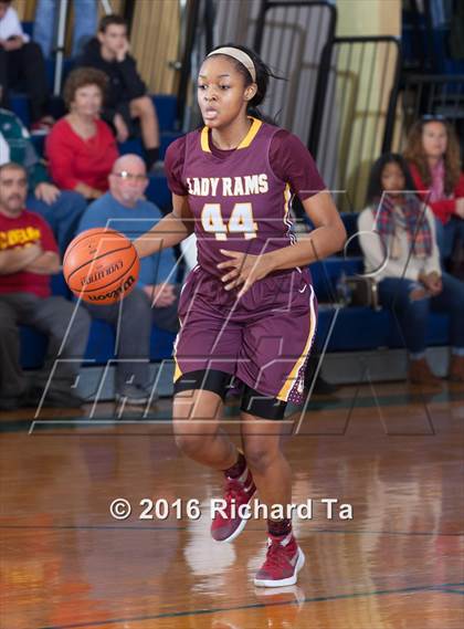 Thumbnail 2 in Ocean City vs Gloucester Catholic (97.3 ESPN Shootout) photogallery.