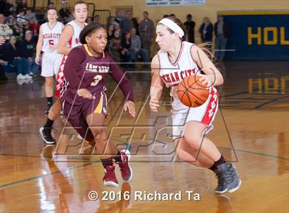 Thumbnail 3 in Ocean City vs Gloucester Catholic (97.3 ESPN Shootout) photogallery.