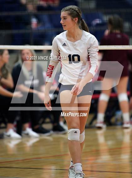 Thumbnail 1 in Davenport @ Wimberley photogallery.