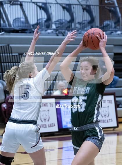 Thumbnail 2 in Pine-Richland @ Beaver photogallery.