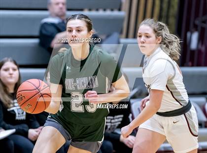 Thumbnail 3 in Pine-Richland @ Beaver photogallery.