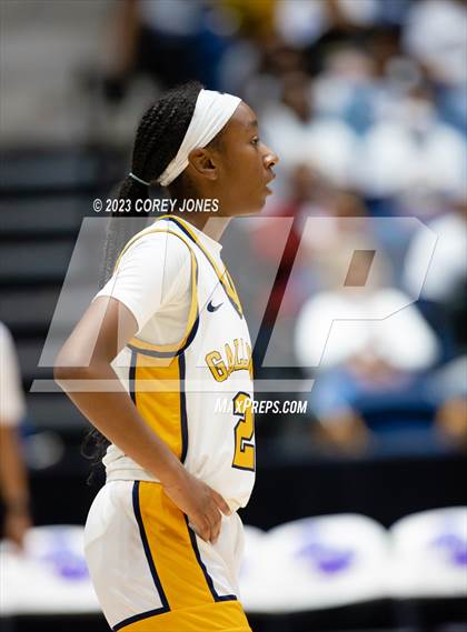 Thumbnail 1 in St. Francis vs Galloway (GHSA A Division I State Championship) photogallery.