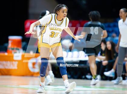 Thumbnail 3 in St. Francis vs Galloway (GHSA A Division I State Championship) photogallery.
