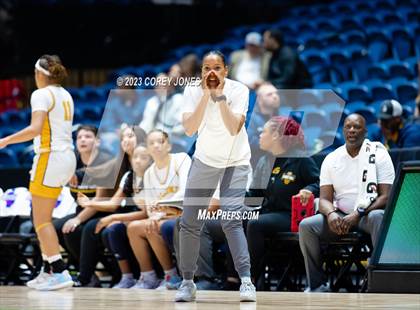 Thumbnail 1 in St. Francis vs Galloway (GHSA A Division I State Championship) photogallery.