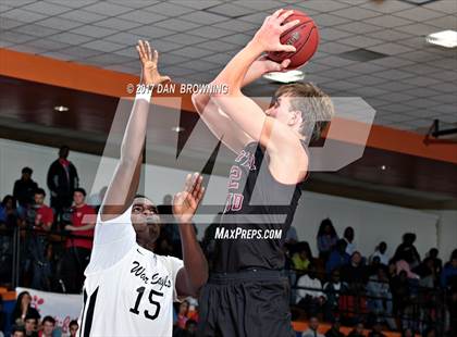Thumbnail 2 in Porter-Gaud vs. Gray Collegiate Academy (Chick-fil-a Classic) photogallery.