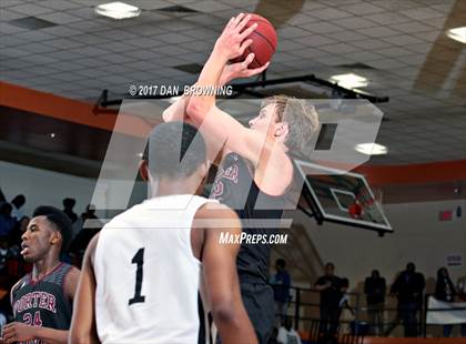 Thumbnail 1 in Porter-Gaud vs. Gray Collegiate Academy (Chick-fil-a Classic) photogallery.