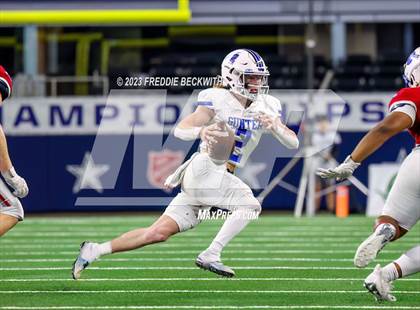 Thumbnail 1 in Tidehaven vs. Gunter (UIL 3A D2 Football Final) photogallery.