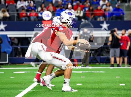 Thumbnail 1 in Tidehaven vs. Gunter (UIL 3A D2 Football Final) photogallery.