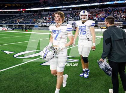 Thumbnail 2 in Tidehaven vs. Gunter (UIL 3A D2 Football Final) photogallery.