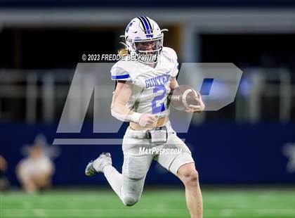 Thumbnail 2 in Tidehaven vs. Gunter (UIL 3A D2 Football Final) photogallery.