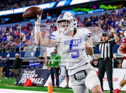 Thumbnail 2 in Tidehaven vs. Gunter (UIL 3A D2 Football Final) photogallery.