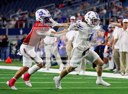 Thumbnail 3 in Tidehaven vs. Gunter (UIL 3A D2 Football Final) photogallery.