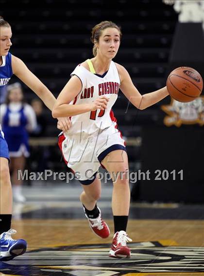 Thumbnail 2 in Highlands vs. St. Henry (KHSAA Ninth Region Quarterfinals) photogallery.
