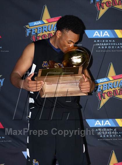 Thumbnail 2 in Shadow Mountain (AIA D2 Final Award Photos) photogallery.