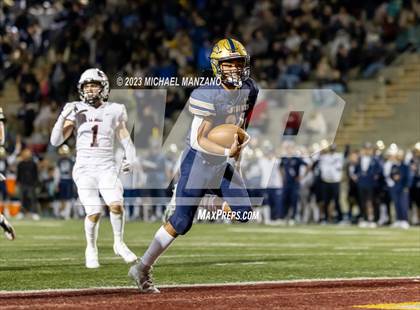 Thumbnail 2 in Del Norte vs. La Jolla (CIF SDS Division 2 Final) photogallery.