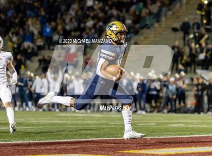 Thumbnail 3 in Del Norte vs. La Jolla (CIF SDS Division 2 Final) photogallery.