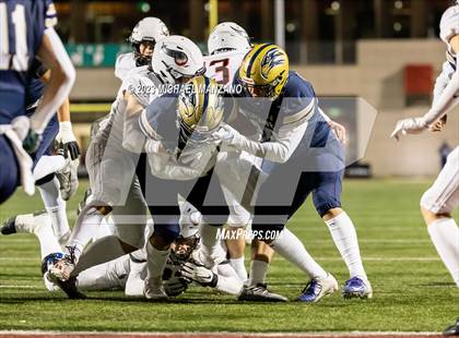 Thumbnail 2 in Del Norte vs. La Jolla (CIF SDS Division 2 Final) photogallery.