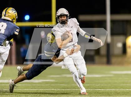 Thumbnail 1 in Del Norte vs. La Jolla (CIF SDS Division 2 Final) photogallery.