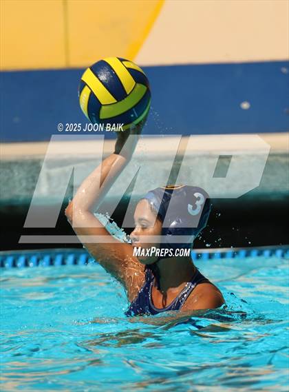 Thumbnail 2 in Carlmont @ Menlo (Amanda MacDonald Invitational) photogallery.