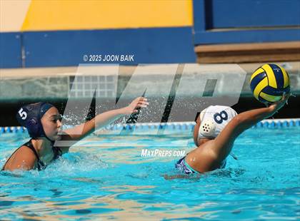 Thumbnail 2 in Carlmont @ Menlo (Amanda MacDonald Invitational) photogallery.