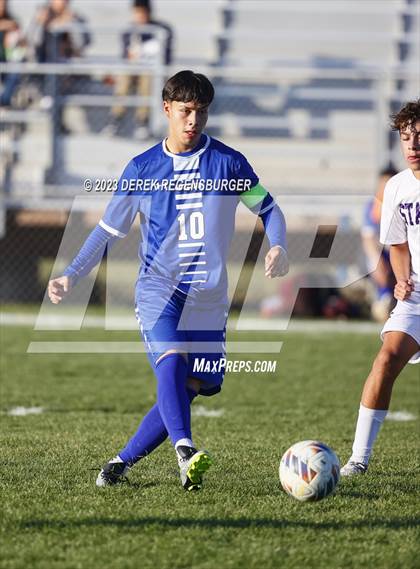 Thumbnail 2 in Fort Lupton vs Stargate School (CHSAA 3A Playoffs Rd1) photogallery.