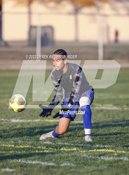 Thumbnail 2 in Fort Lupton vs Stargate School (CHSAA 3A Playoffs Rd1) photogallery.