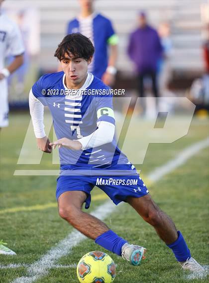 Thumbnail 3 in Fort Lupton vs Stargate School (CHSAA 3A Playoffs Rd1) photogallery.