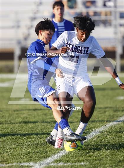Thumbnail 3 in Fort Lupton vs Stargate School (CHSAA 3A Playoffs Rd1) photogallery.