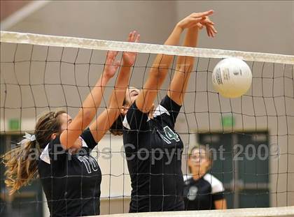 Thumbnail 1 in River Valley @ Natomas photogallery.