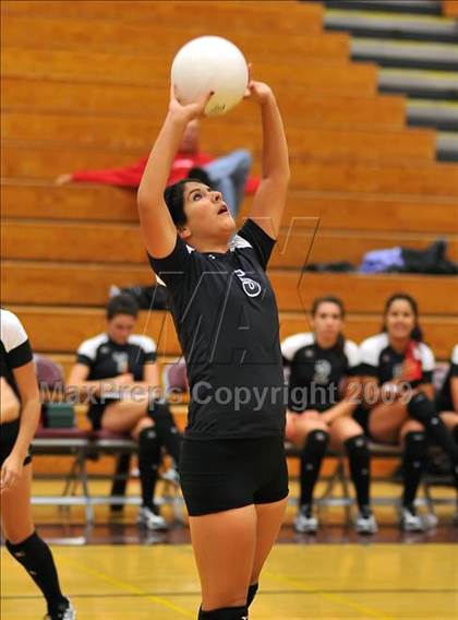 Thumbnail 1 in River Valley @ Natomas photogallery.
