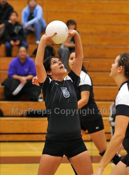 Thumbnail 3 in River Valley @ Natomas photogallery.
