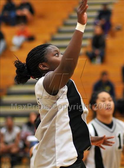 Thumbnail 1 in River Valley @ Natomas photogallery.