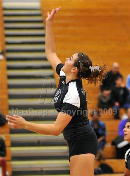 Thumbnail 3 in River Valley @ Natomas photogallery.